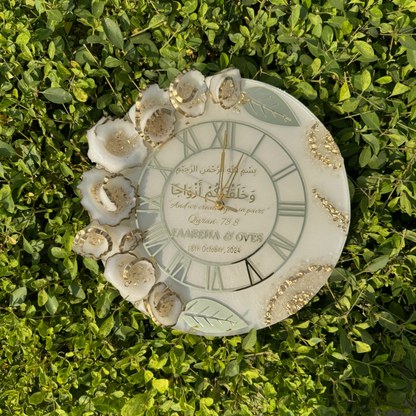 Tulip Solid Flower Resin Wall Clock